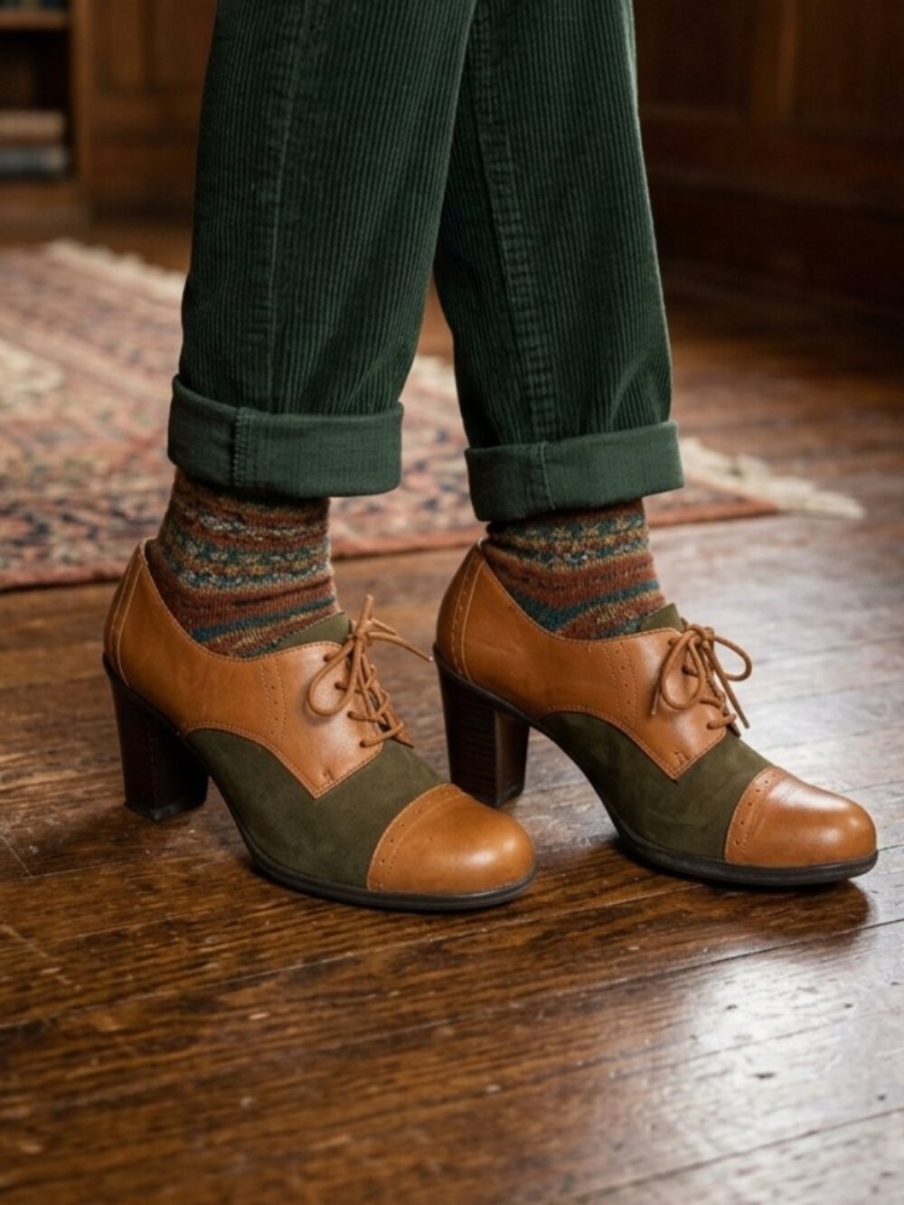 Naturalizer Retro Leather Oxford Green and Brown Lace Up Shoe